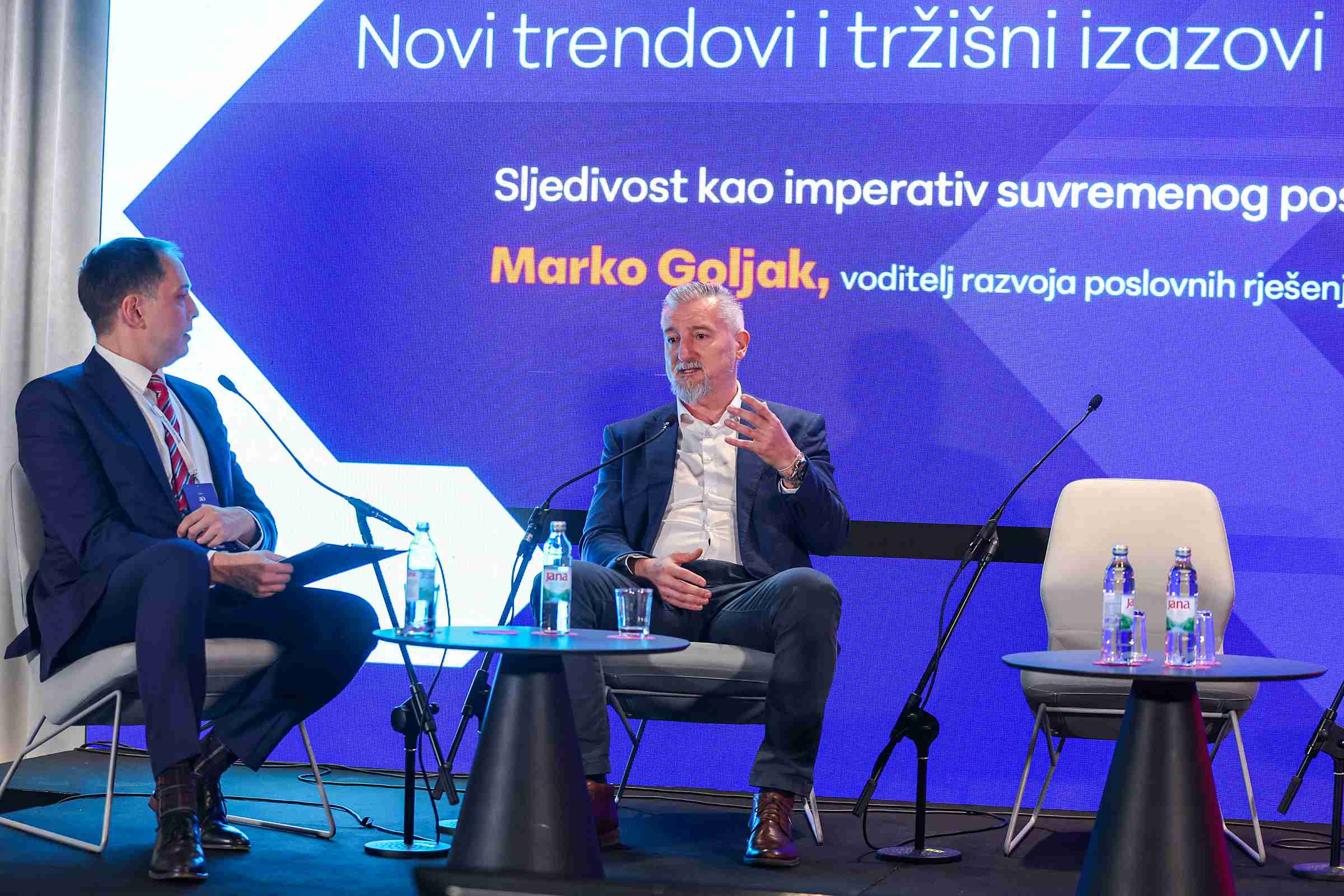 Marko Goljak na konferenciji Transport i logistika Voditelj razvoja poslovnih rješenja Info-koda, Marko Goljak, kao sugovornik na konferenciji Transport i logistika